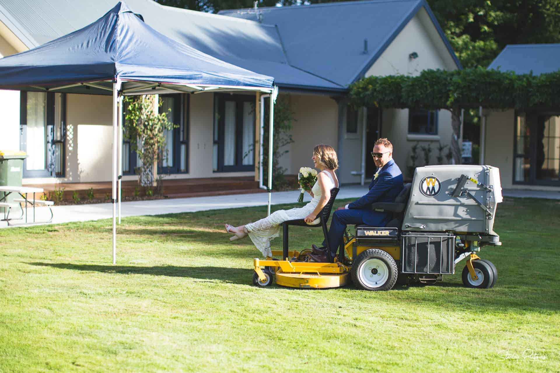 intimate outdoor wedding