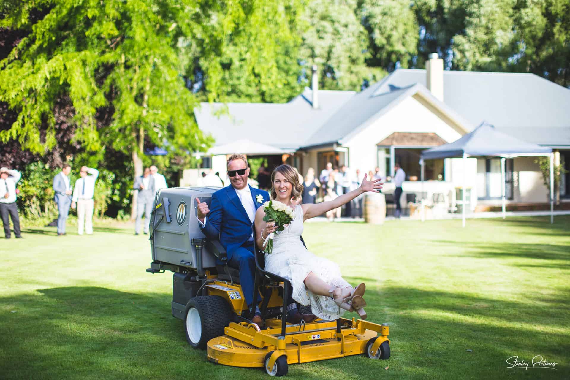 intimate outdoor wedding